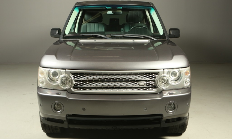 Illustration for article titled You Can Buy This Supercharged Range Rover For The Price Of A Ford Fiesta
